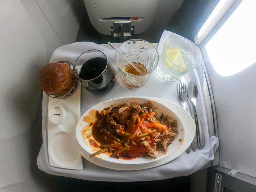 The 6 best and worst in-flight meals I ate last year - The Points Guy