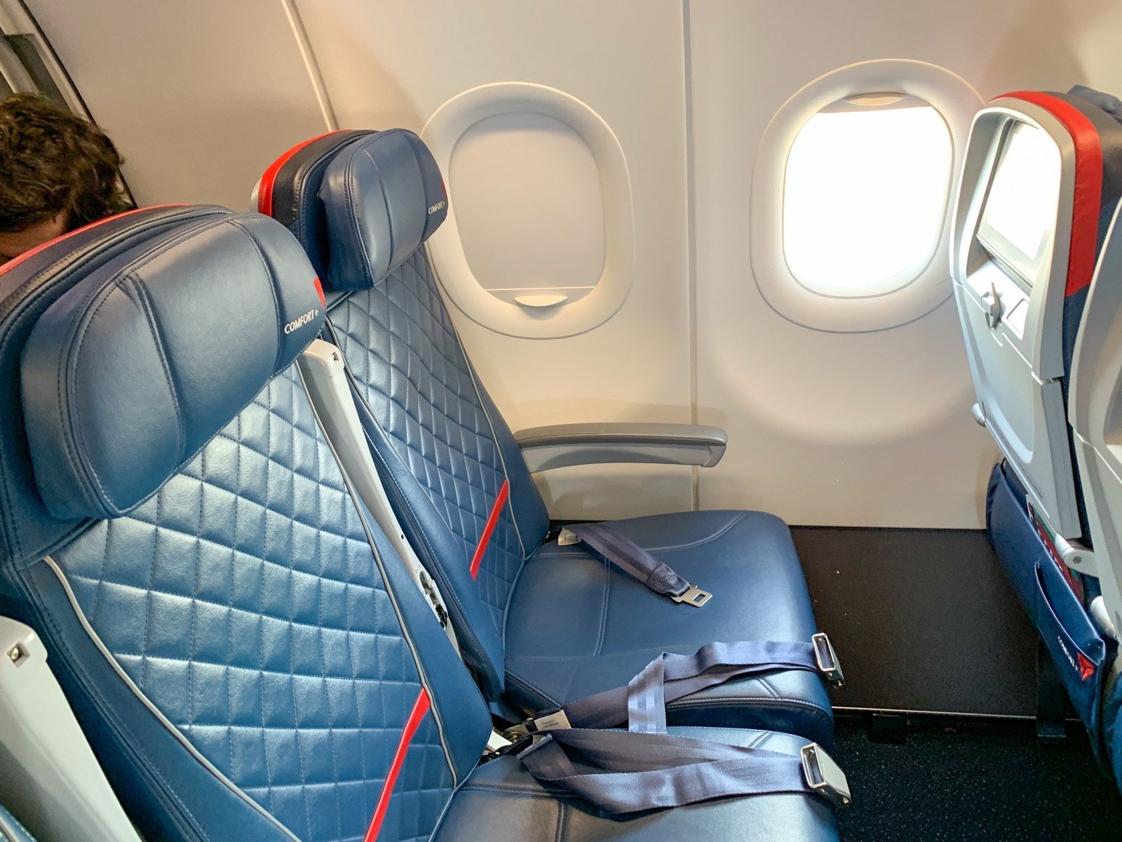 Review: Delta Comfort+ on the A321 from LGA to MCO - The Points Guy