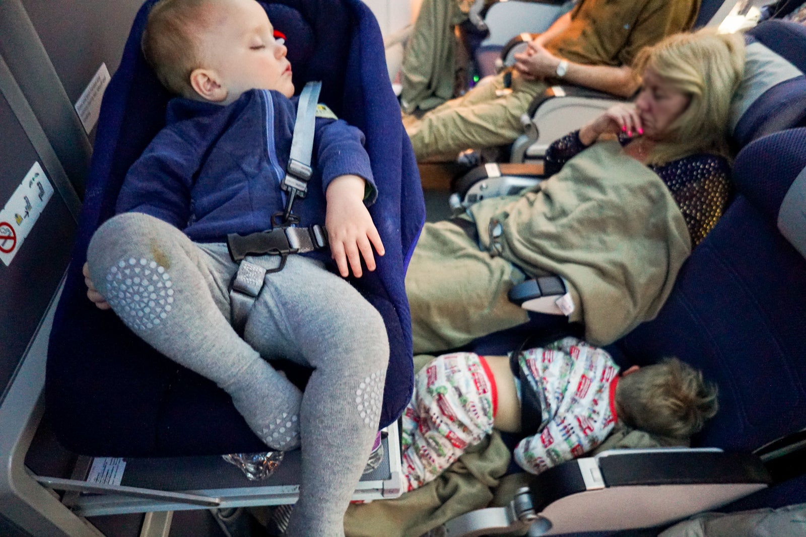 Should You Travel With an Airplane Seat Extender for Your Child? The