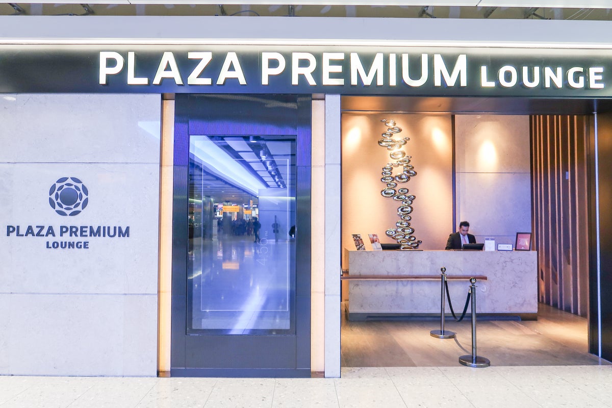 Capital One adds Plaza Premium lounge access for select cardmembers ...