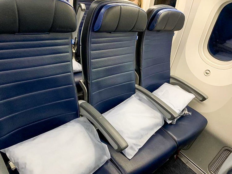 Family Flight Review: United's 787 in Economy Plus Between DC and Paris ...