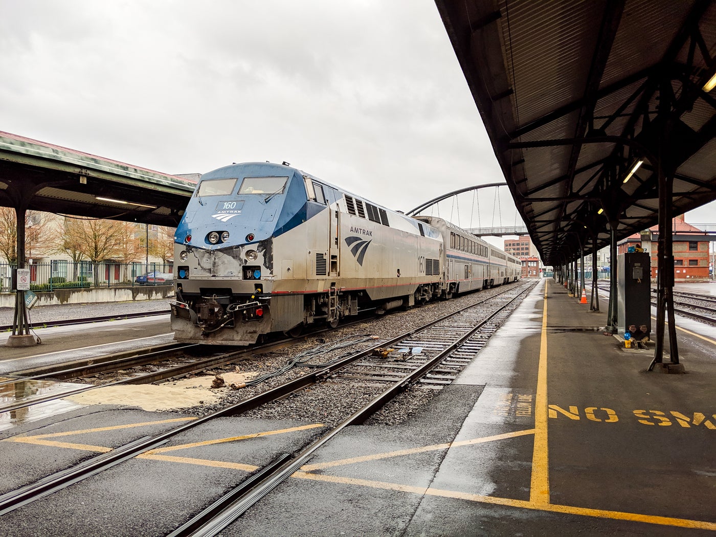 Train Review Amtraks Sleeper Car Roomette — Empire Builder