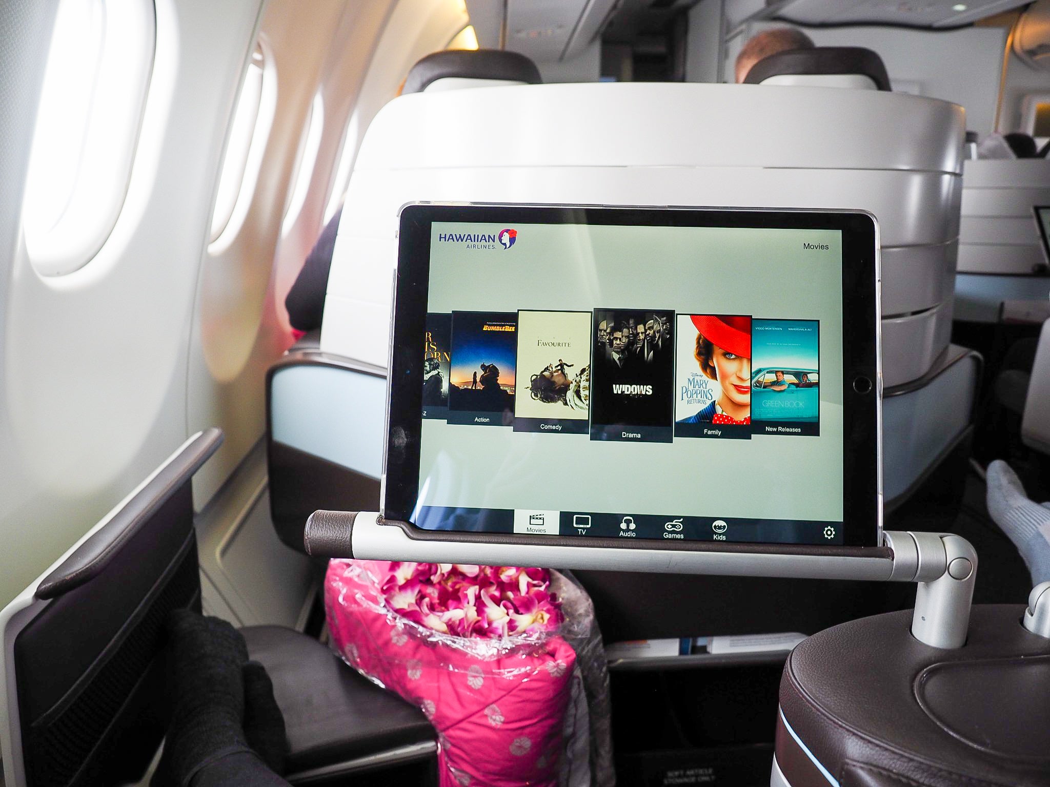 6. Consistent Comfort and Entertainment in Hawaiian Airlines First Class