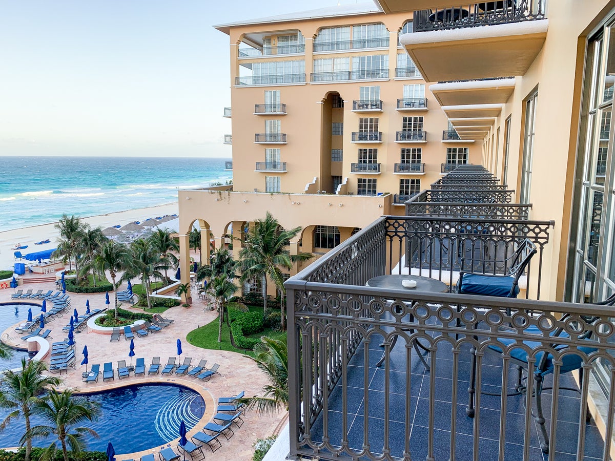 ritz carlton cancun club level reviews