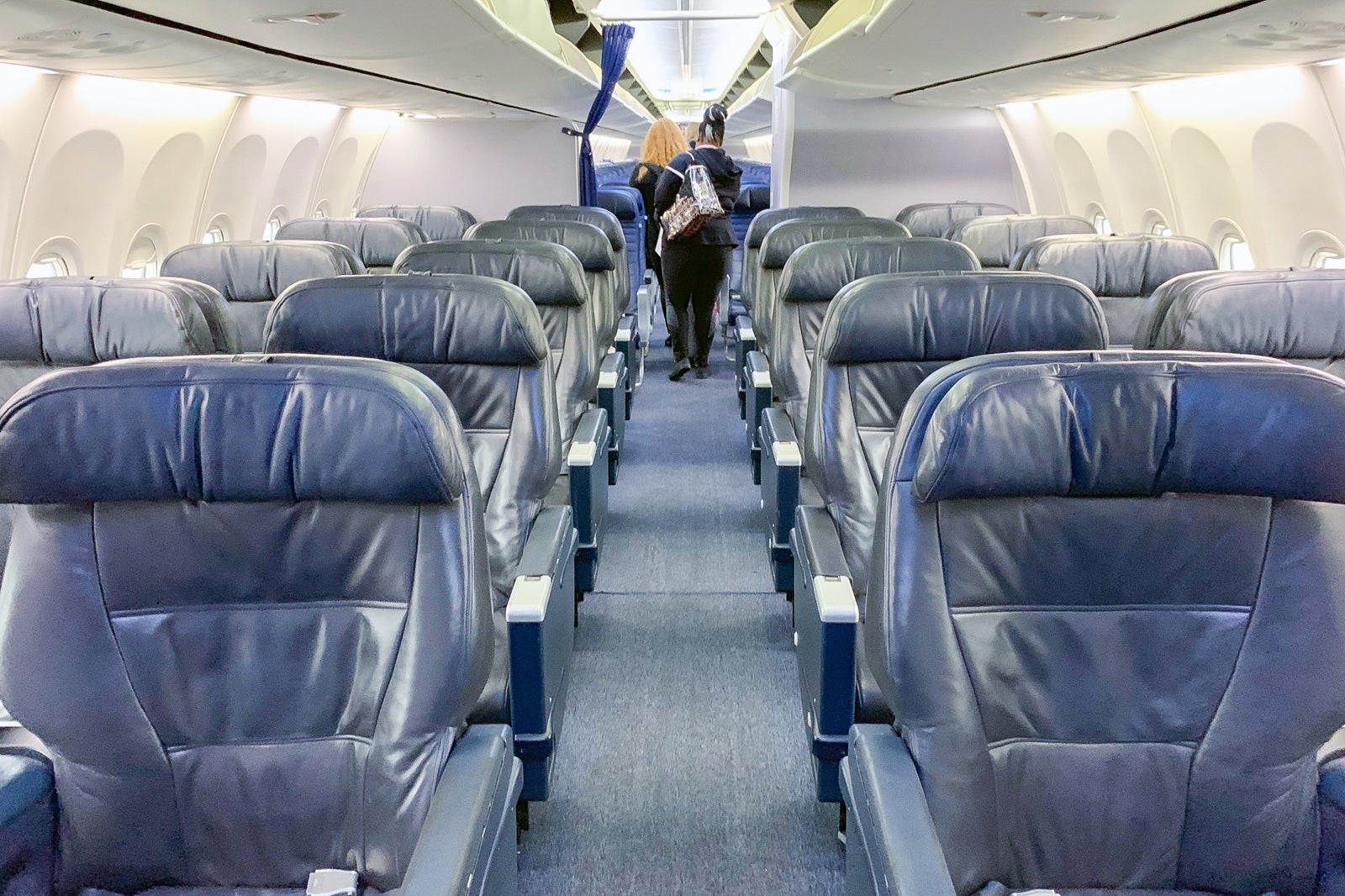 A comprehensive guide to United Airlines’ new sameday flight change