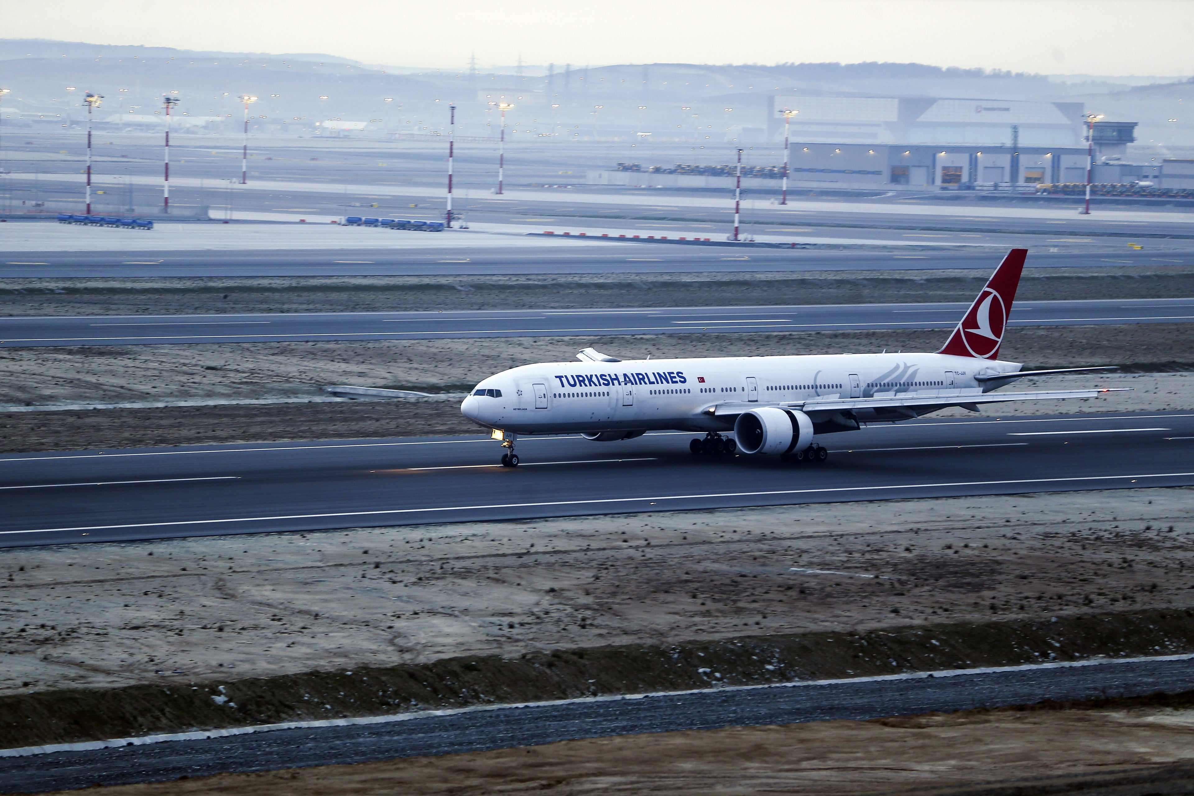 Big move to Istanbul Airport starts