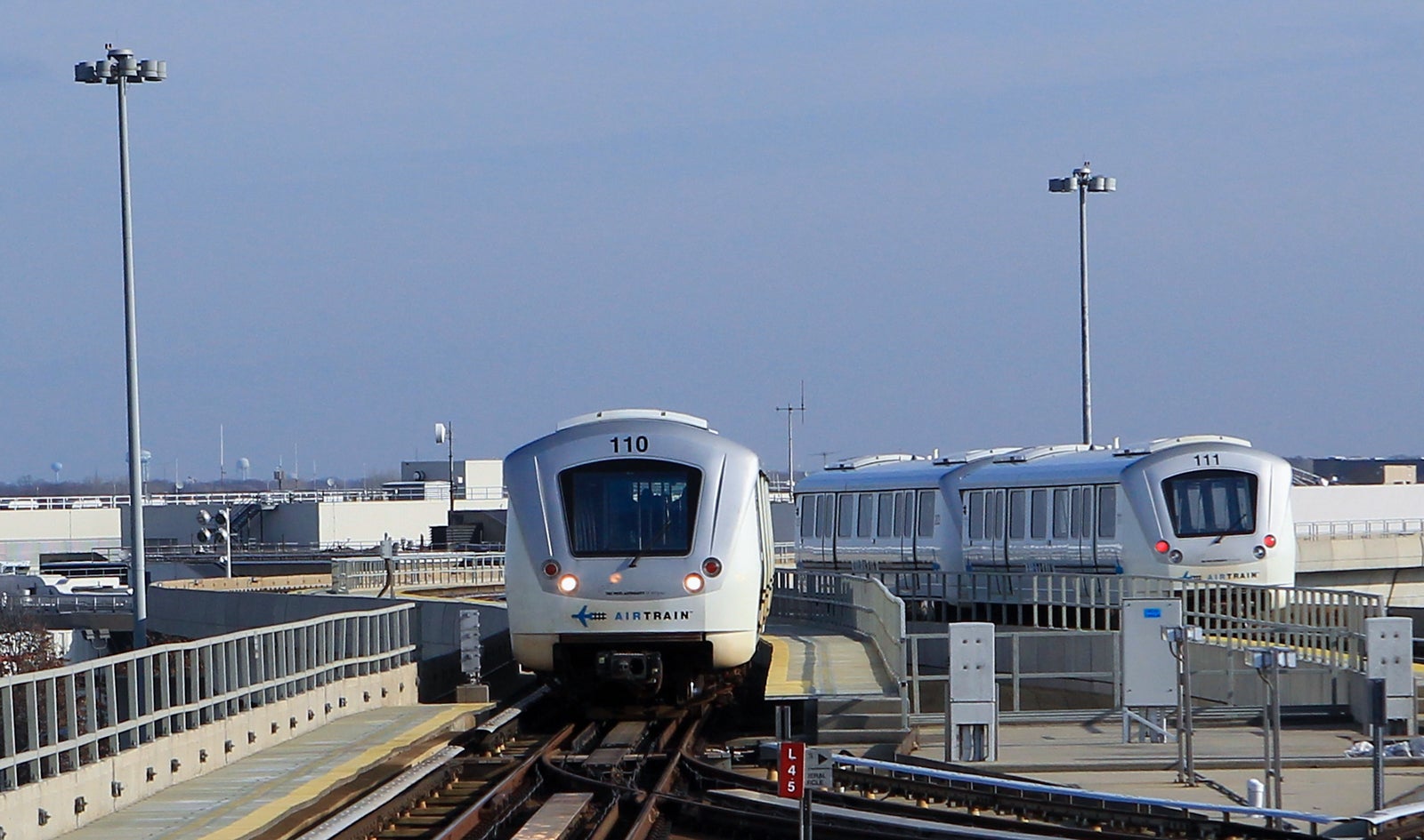 LaGuardia Airport AirTrain given the green light by FAA - The Points Guy