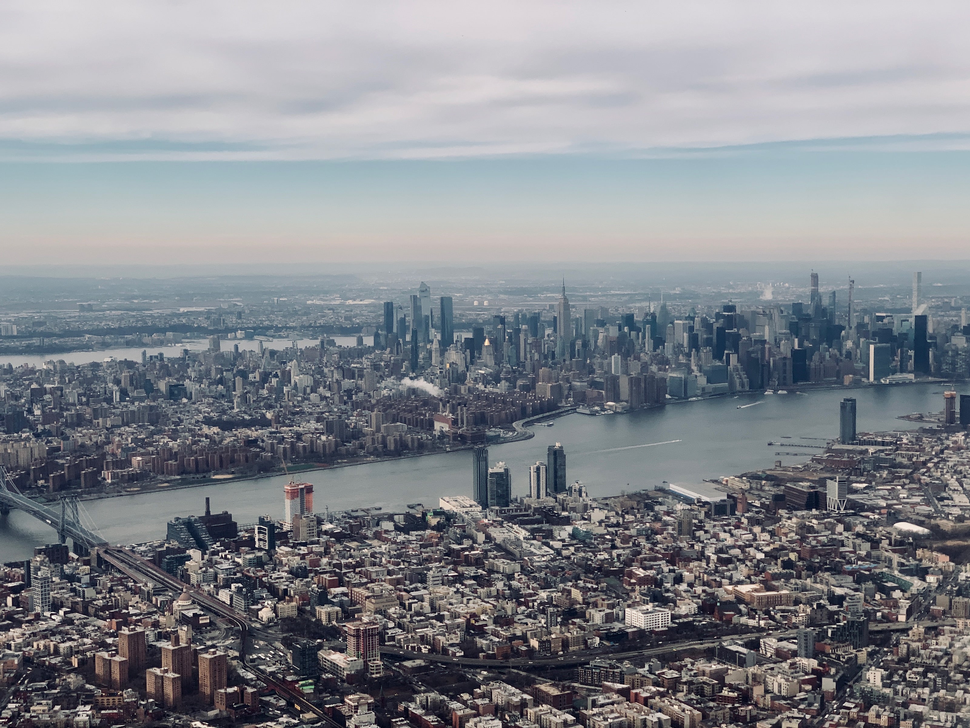 manhattan-new-york-city-nyc-sky-plane-view