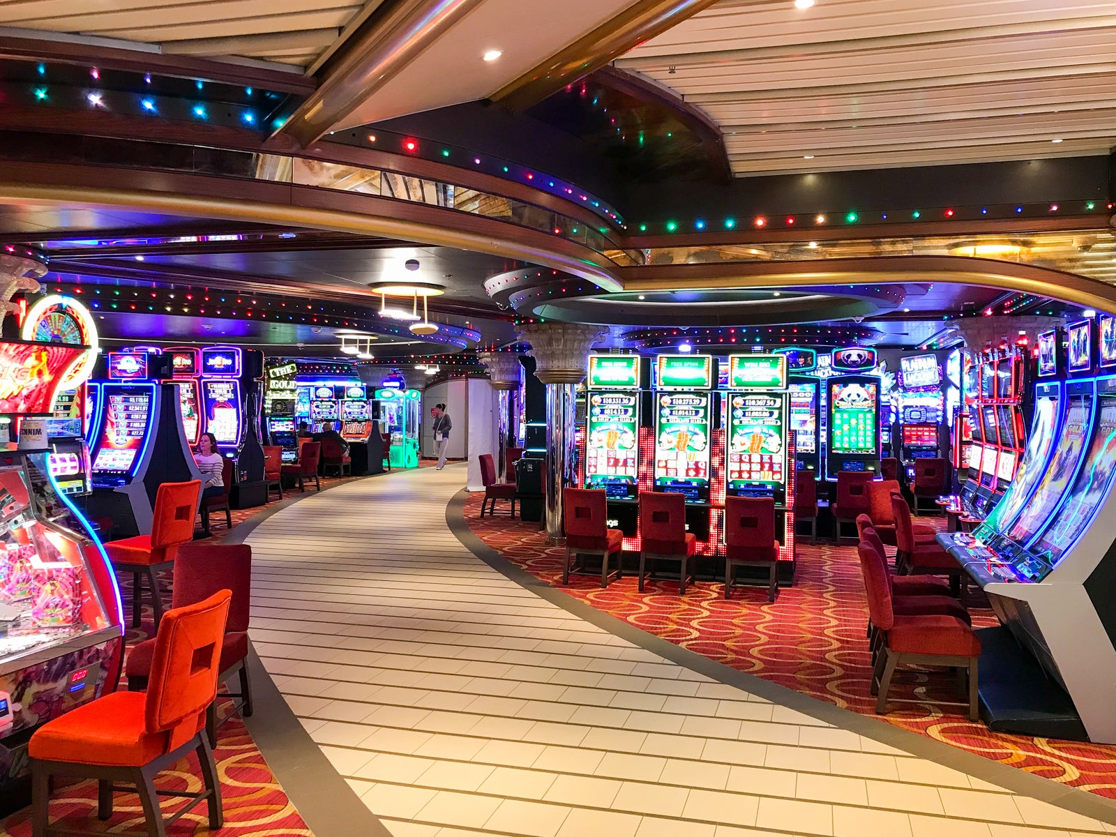 carnival cruise gambling age