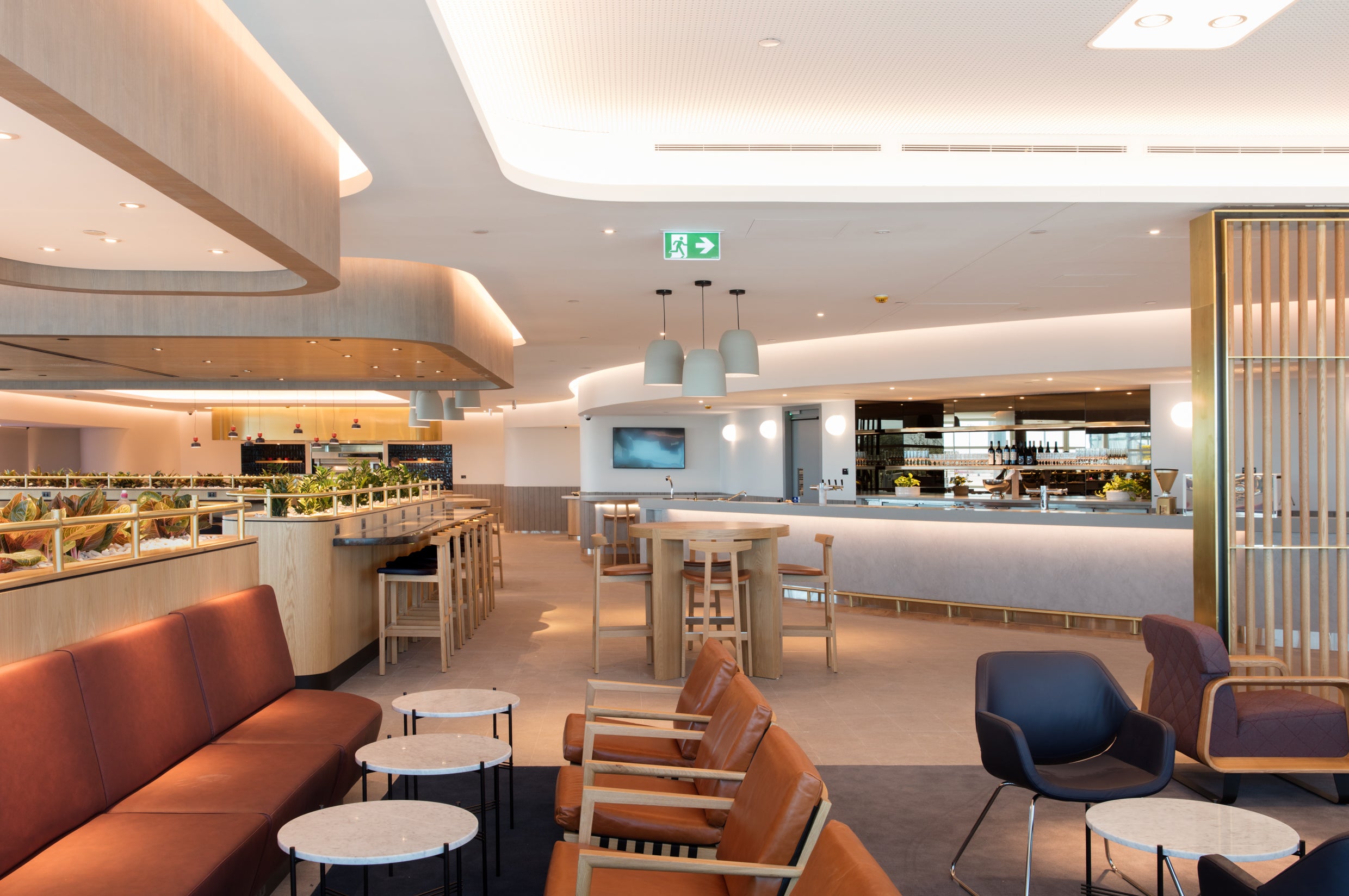 Main-bar