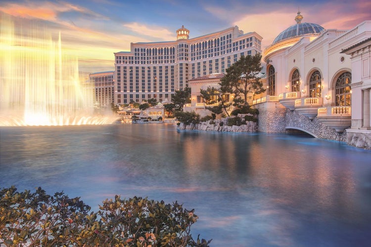 Book this, not that: Las Vegas points hotels - The Points Guy