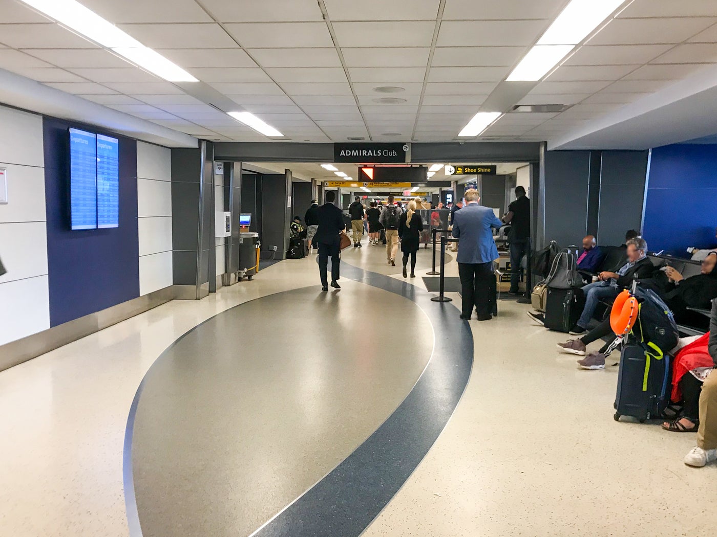 American Airlines Shuttle in First Class from LGA to DCA