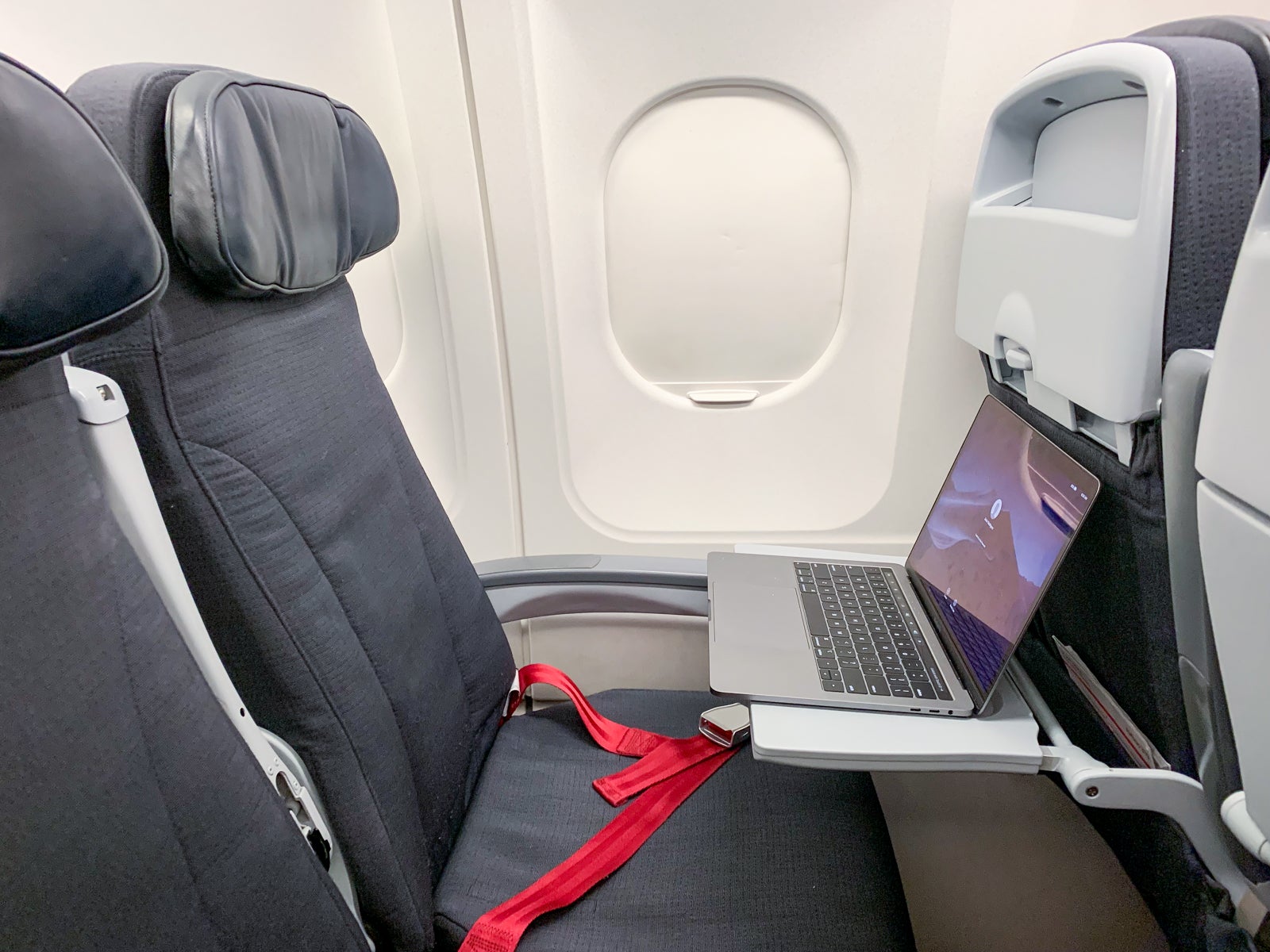 Review: Air Canada Rouge in Coach, Las Vegas to Vancouver - The Points Guy