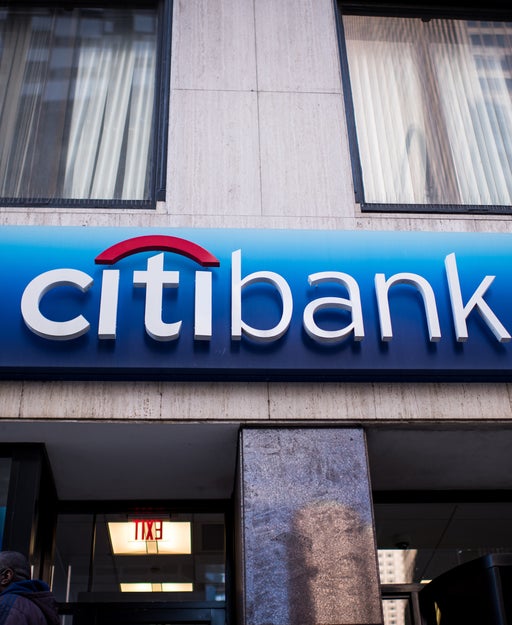 Citi slashing cash-back redemption on Strata Premier by 25%