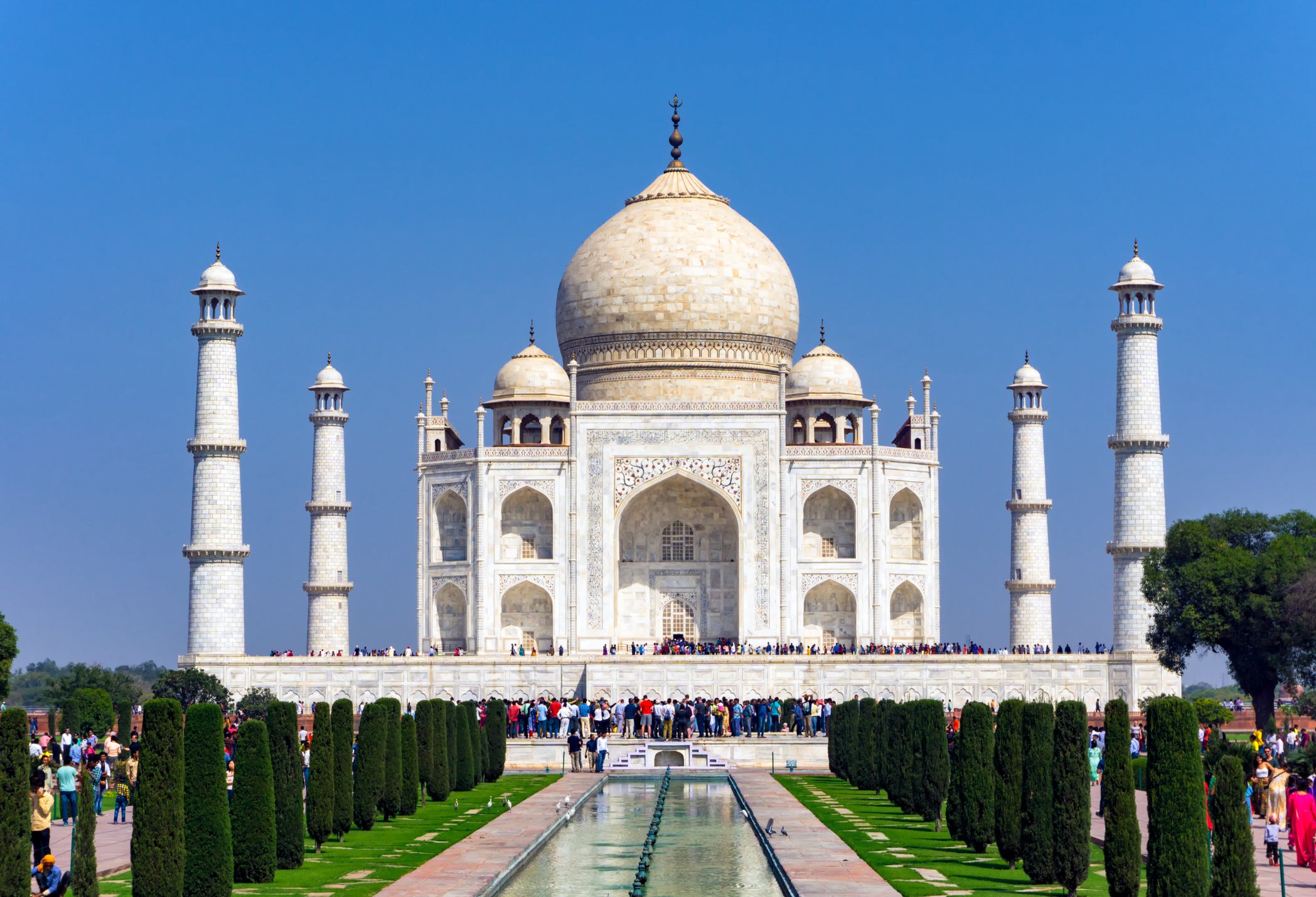Taj Mahal Visitors Will Be Fined for Staying Longer Than 3 Hours - The