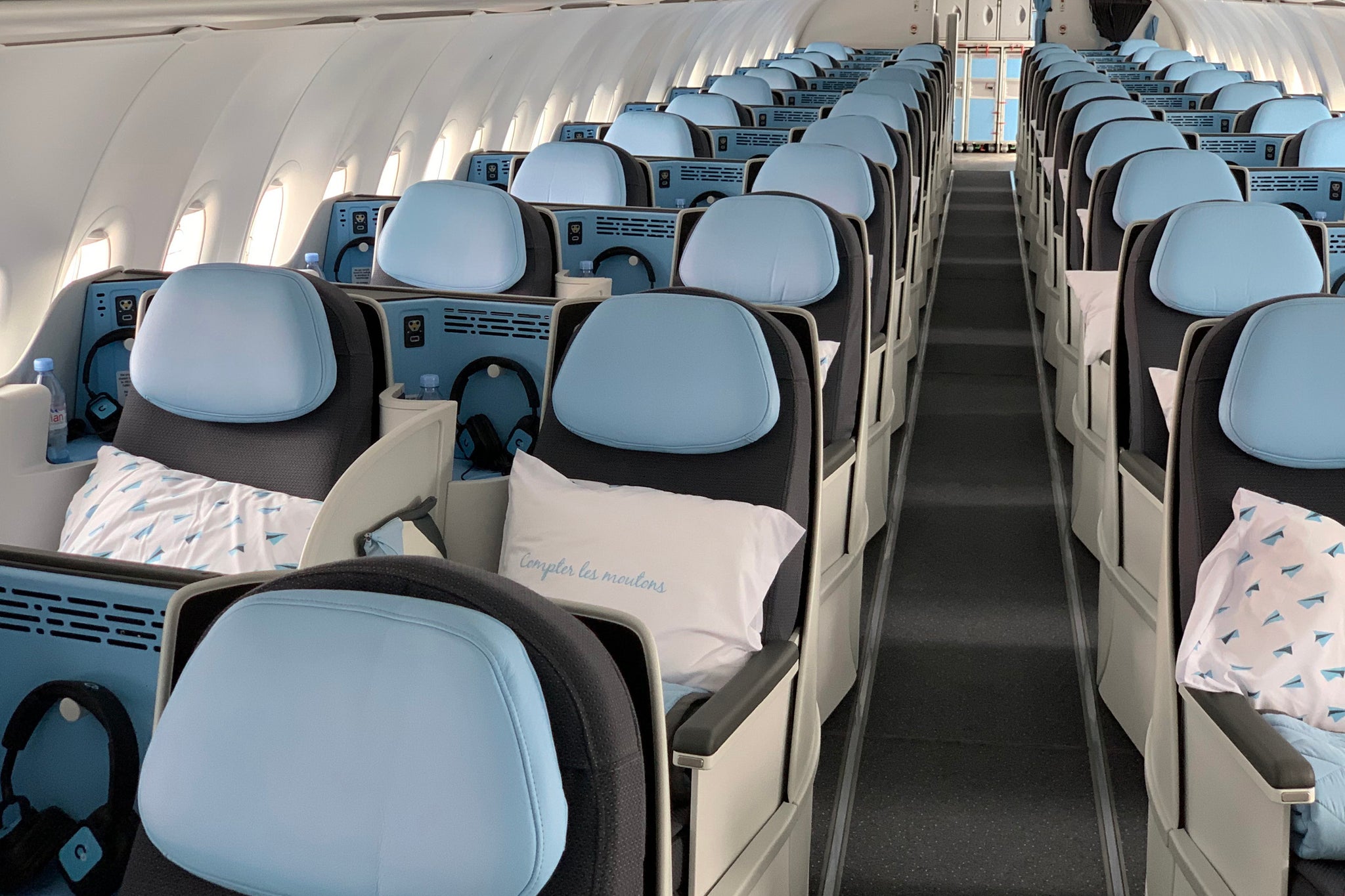 Business-Class Only: Take a Tour of La Compagnie's New Airbus A321LR ...