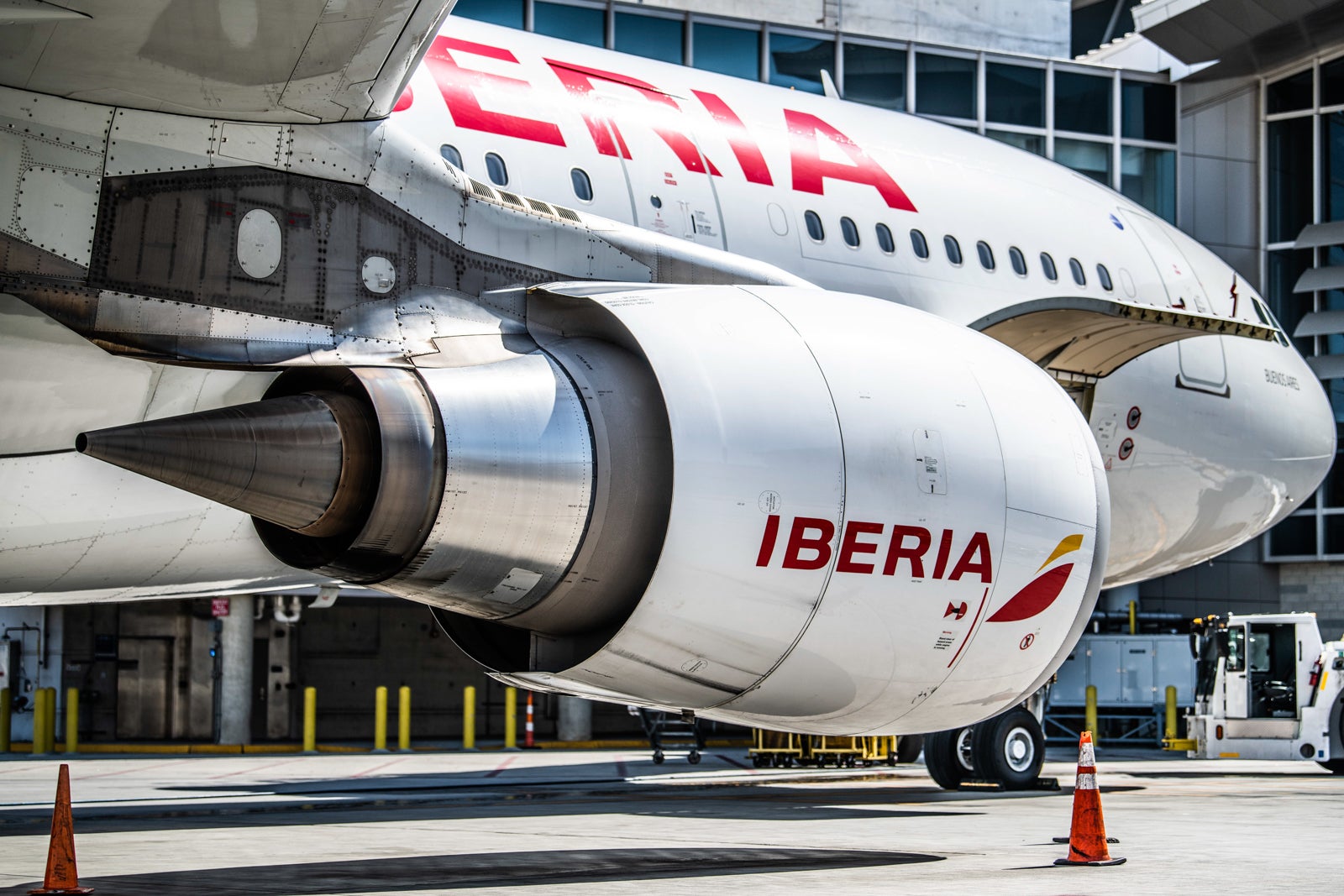 Iberia-A330-at-Los-Angeles-AIrport-LAX
