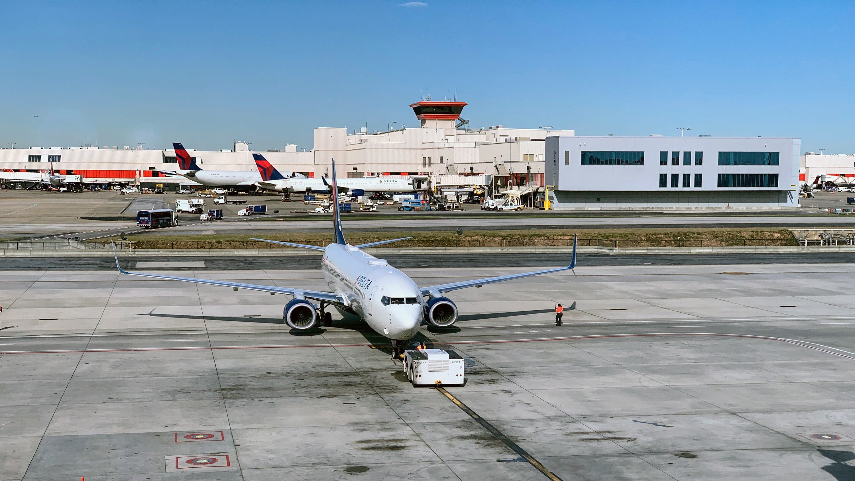 Delta Sky Deck Reopens in Atlanta With All-Weather Roof - The Points Guy