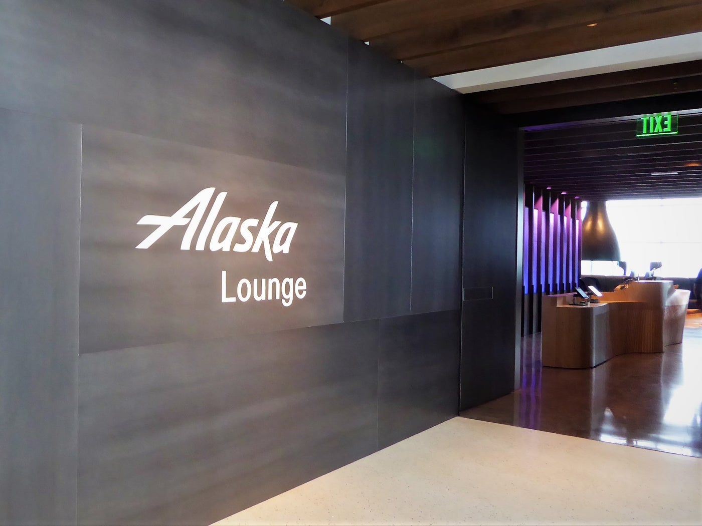 Alaska's new lounge access rules The Points Guy