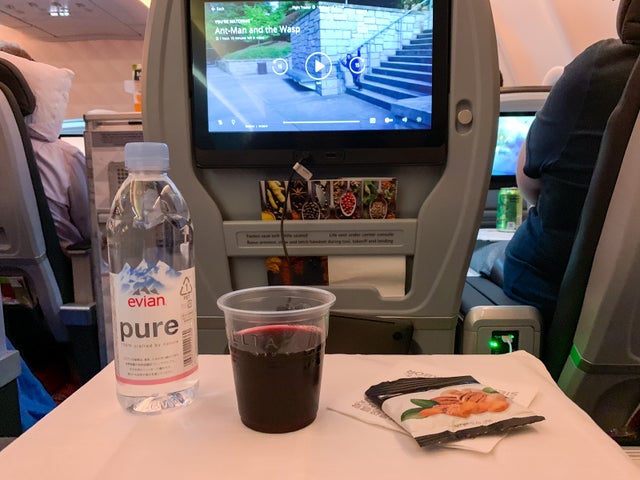 Is Delta Premium Select (Premium Economy) Worth the Price? - The Points Guy