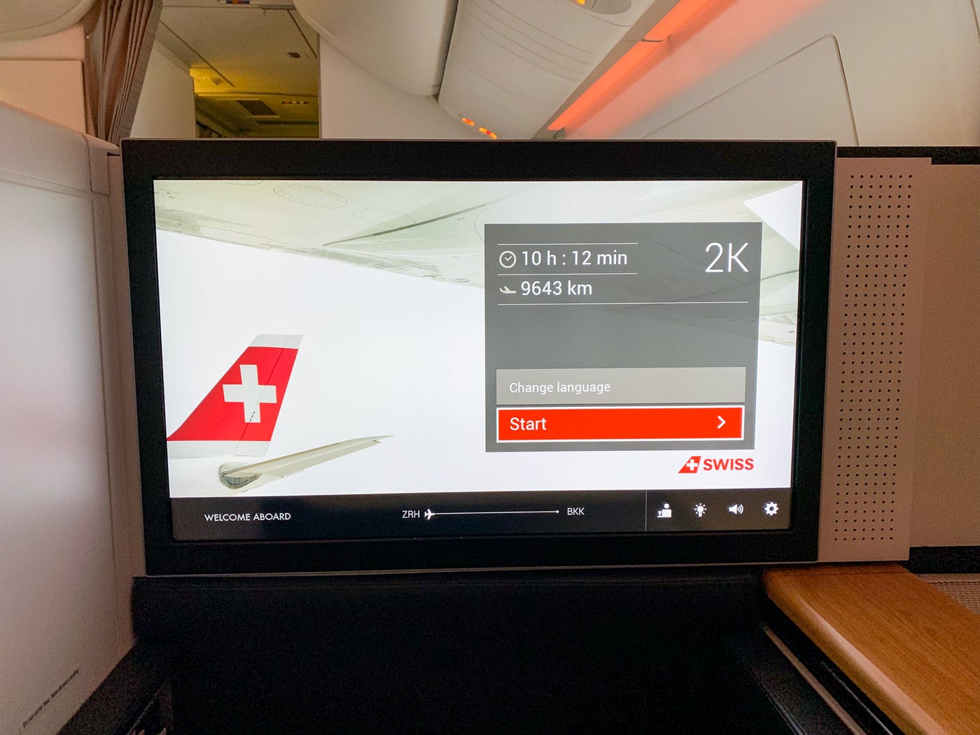 Review Swiss First Class on the Boeing 777300ER