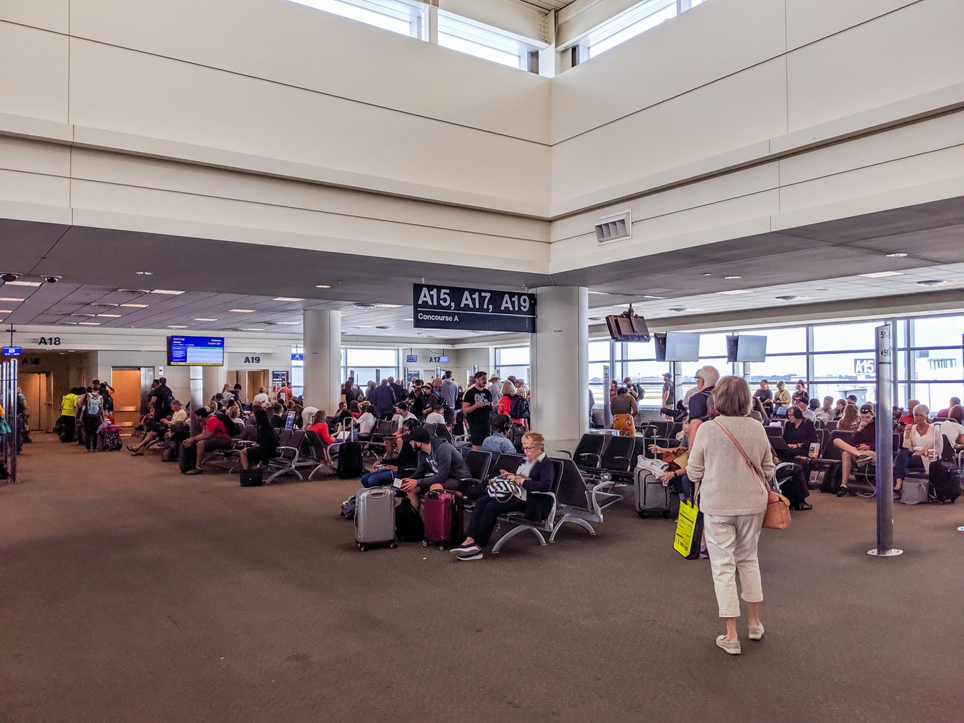 4 US Airports That Don't Have Any Lounges