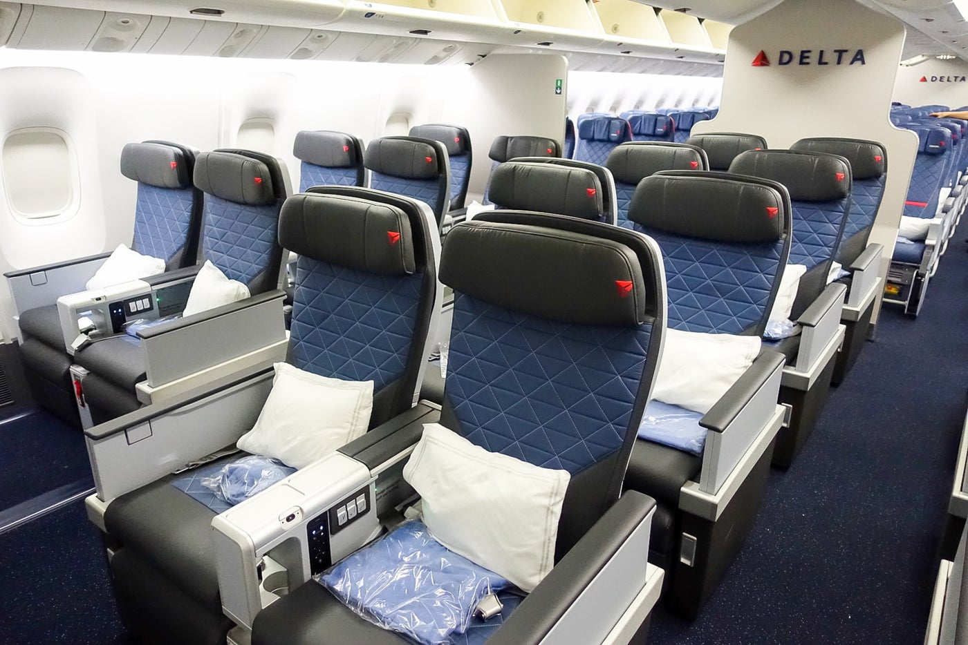 Aboard Delta's First Retrofitted 767400ER With BrandNew Delta One Seats