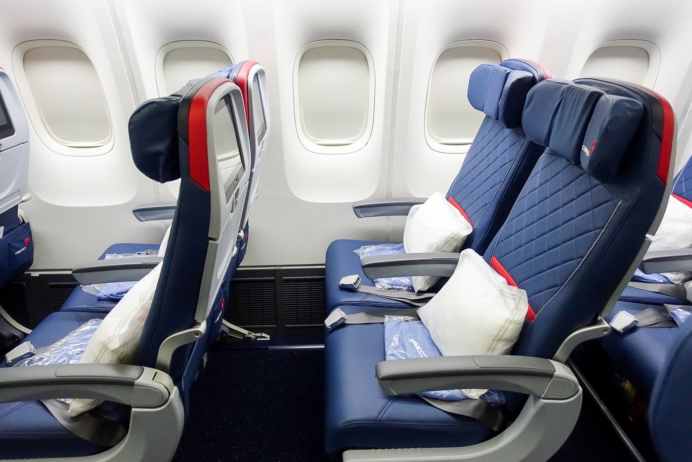 Aboard Delta's First Retrofitted 767-400ER With Brand-New Delta One Seats