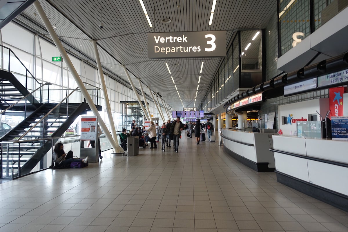 Schipol-Departures-3