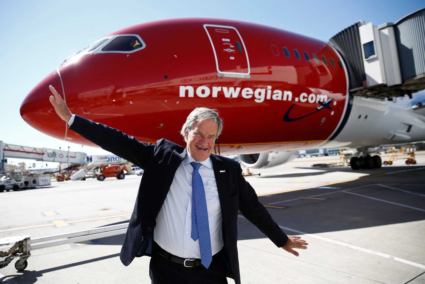 norwegian-air-ceo-steps-down-as-carrier-charts-new-direction
