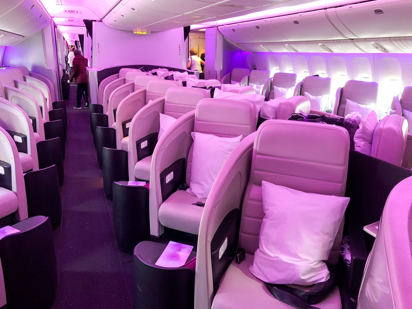 Its Kiwi To Me A Review Of Air New Zealands 777 300er In Business Class The Points Guy 3759
