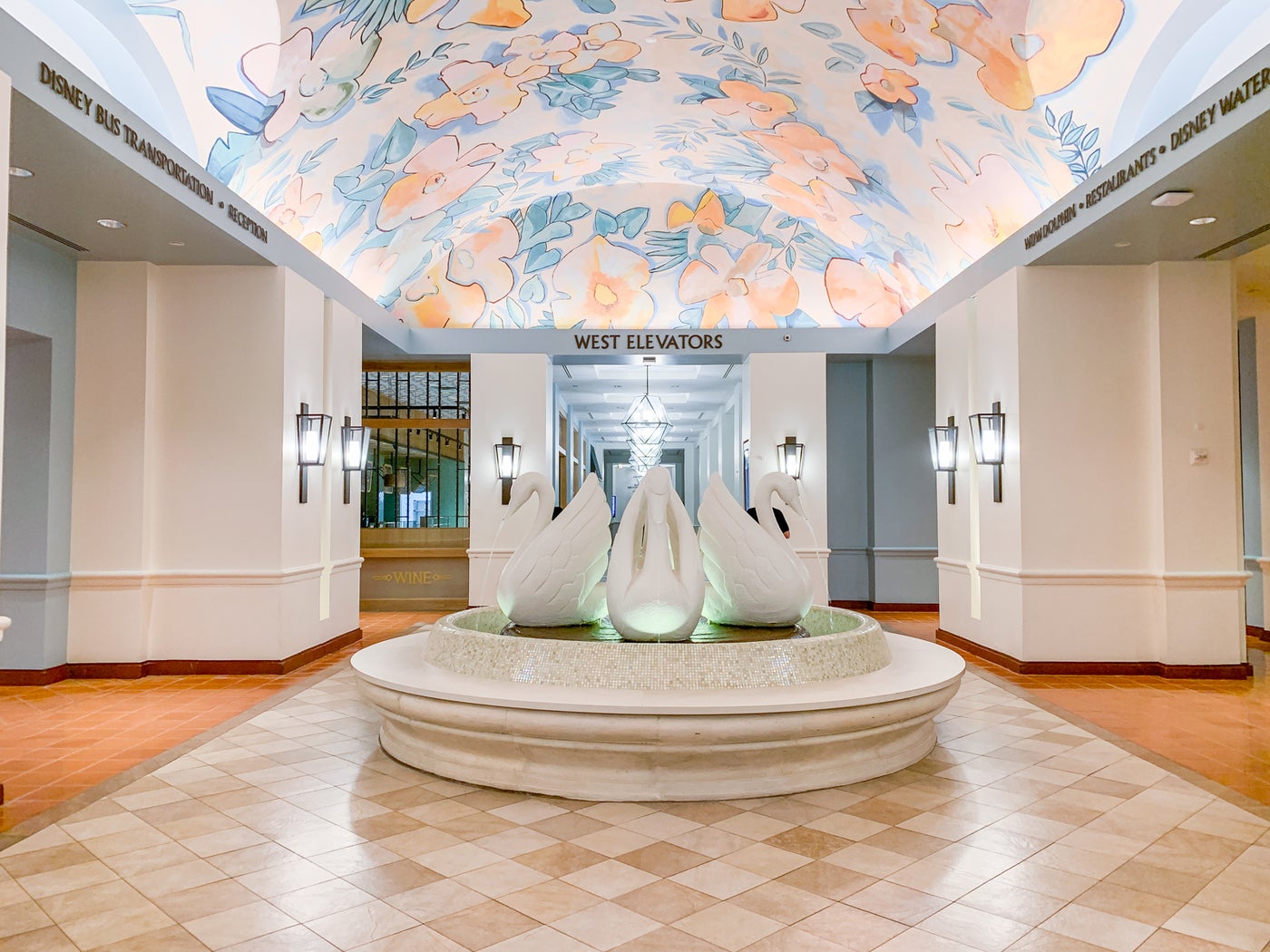 Comparing Marriott's Dolphin, Swan and Swan Reserve Walt Disney World