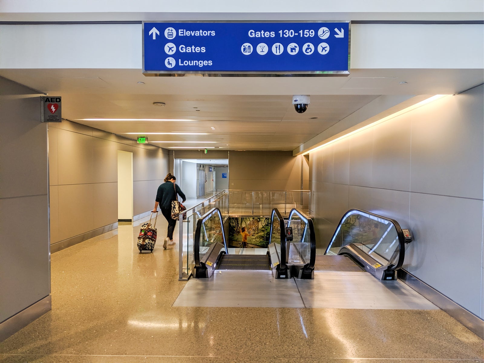 Review Qantas FirstClass Lounge at LAX The Points Guy