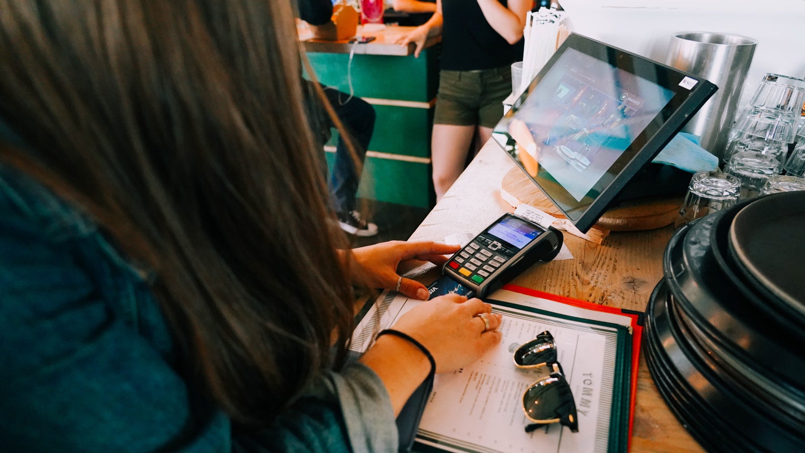 Practicality or luxury Chase Ink Preferred vs. Amex Business Platinum