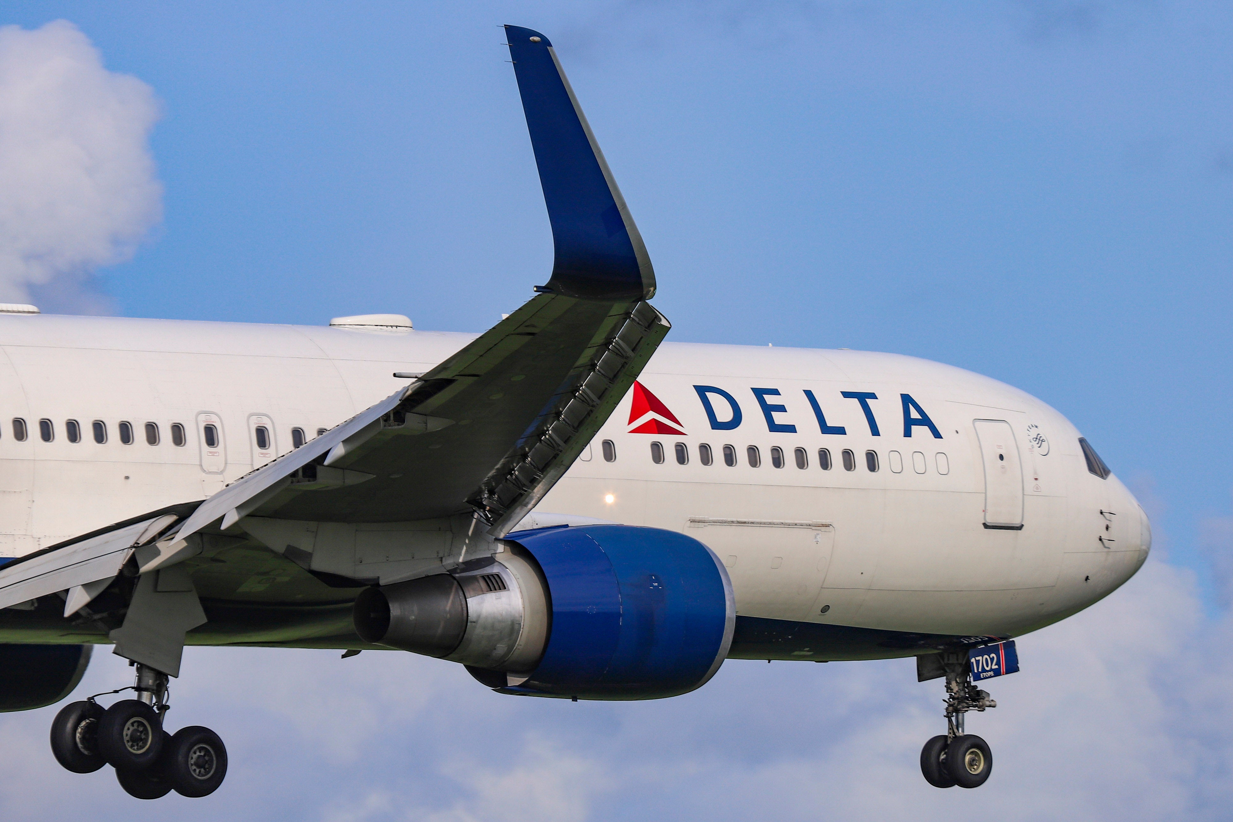 Delta's 12Status SkyMiles loyalty program returns for another Seahawks'  season