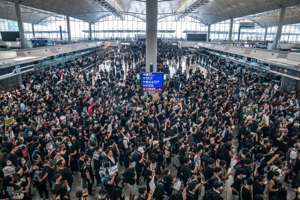Hong Kong Airport Cancels All Departing Monday Flights Amid Protests