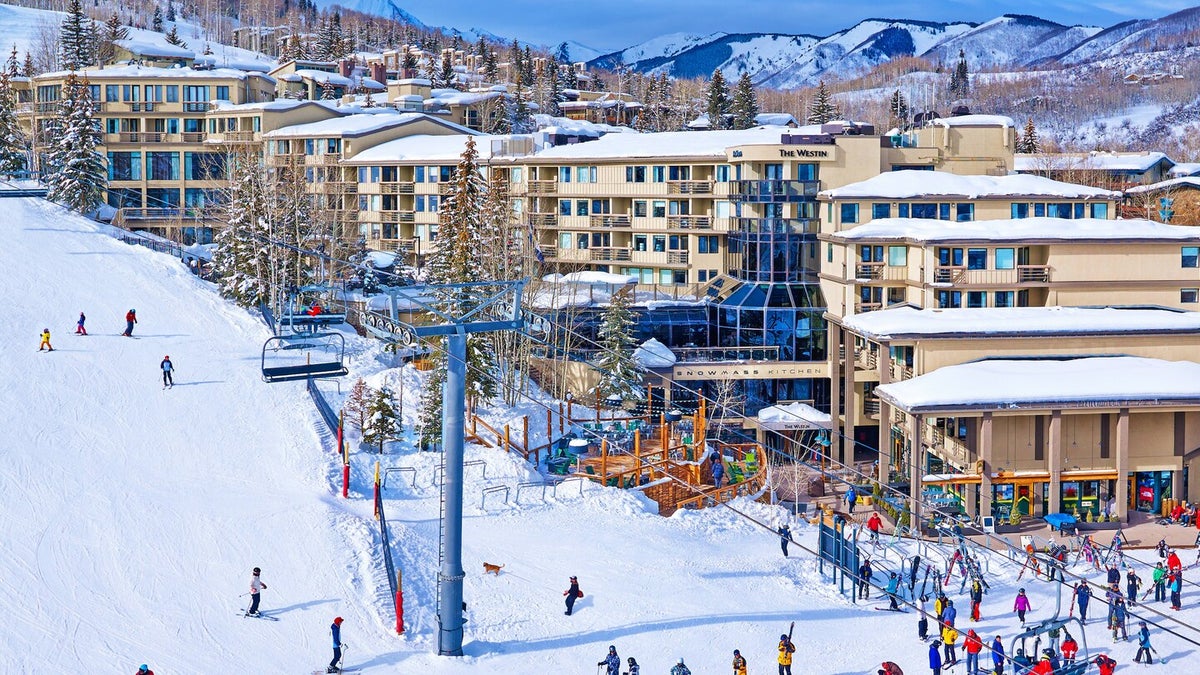 How to Stay Near Ikon Pass Ski Resorts Using Hotel Points - The Points Guy