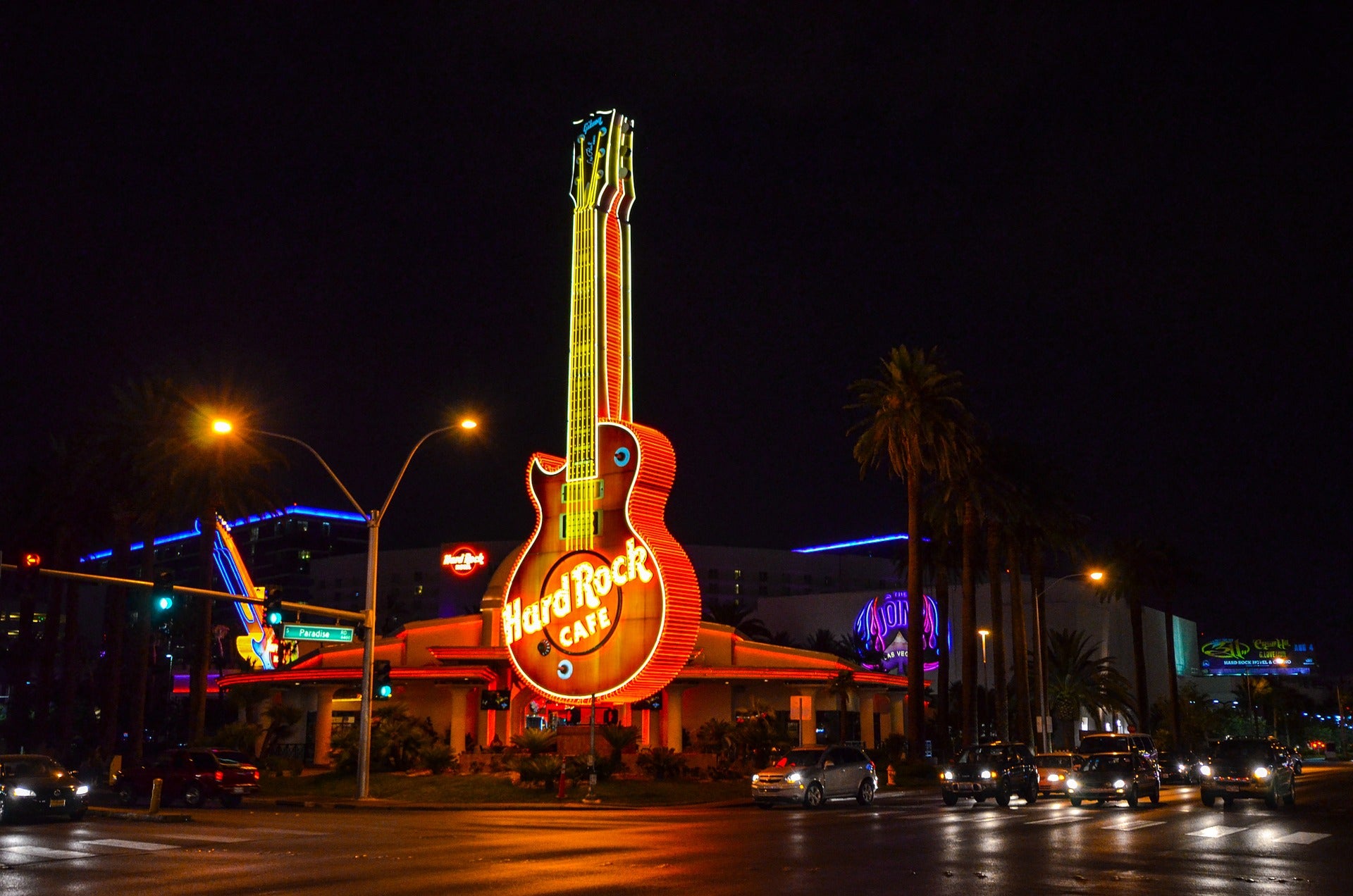  Hard Rock Hotel Las Vegas  to Close for Eight Months 