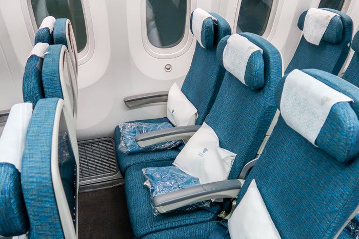 Review: Oman Air economy on the 787, London to Muscat