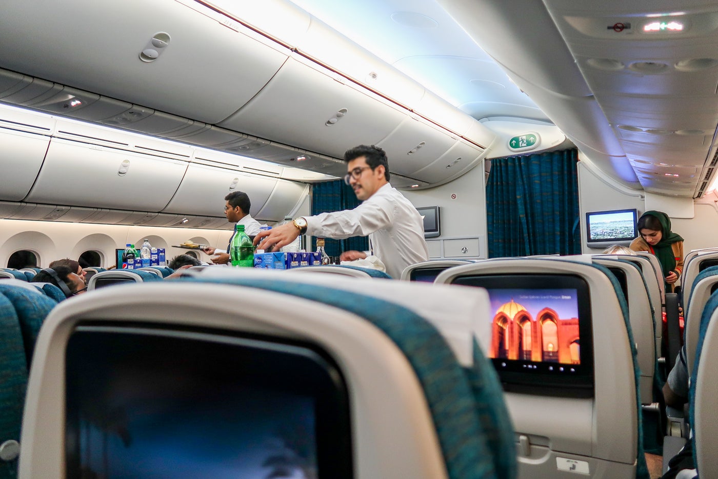 Review: Oman Air economy on the 787, London to Muscat