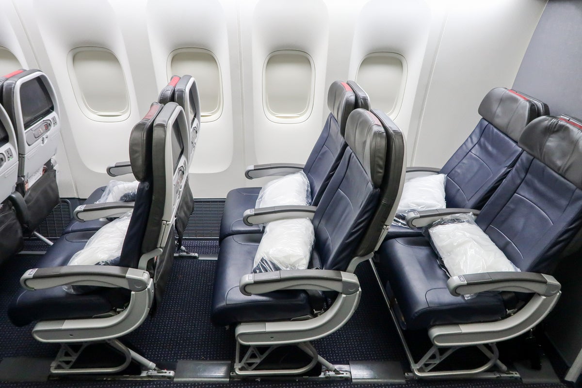 A beginner s guide to choosing seats on american airlines the points guy