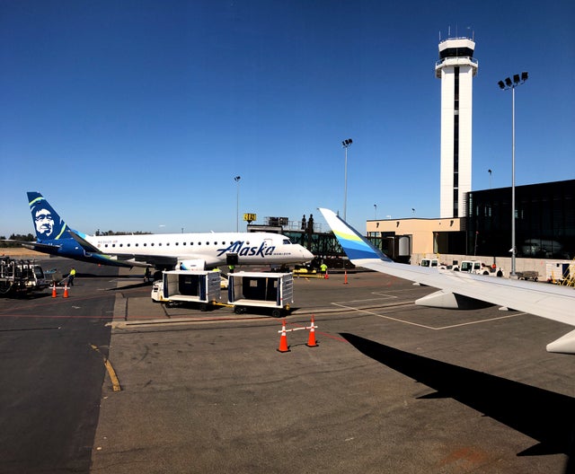 Alaska Airlines drops 5 Bay Area routes, adds 2 as it refocuses on West ...