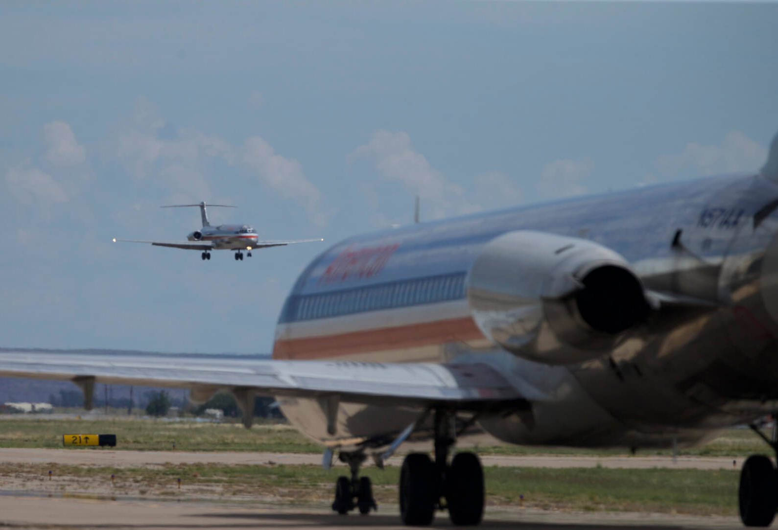 American-Airlines-MD-80-Roswell_4