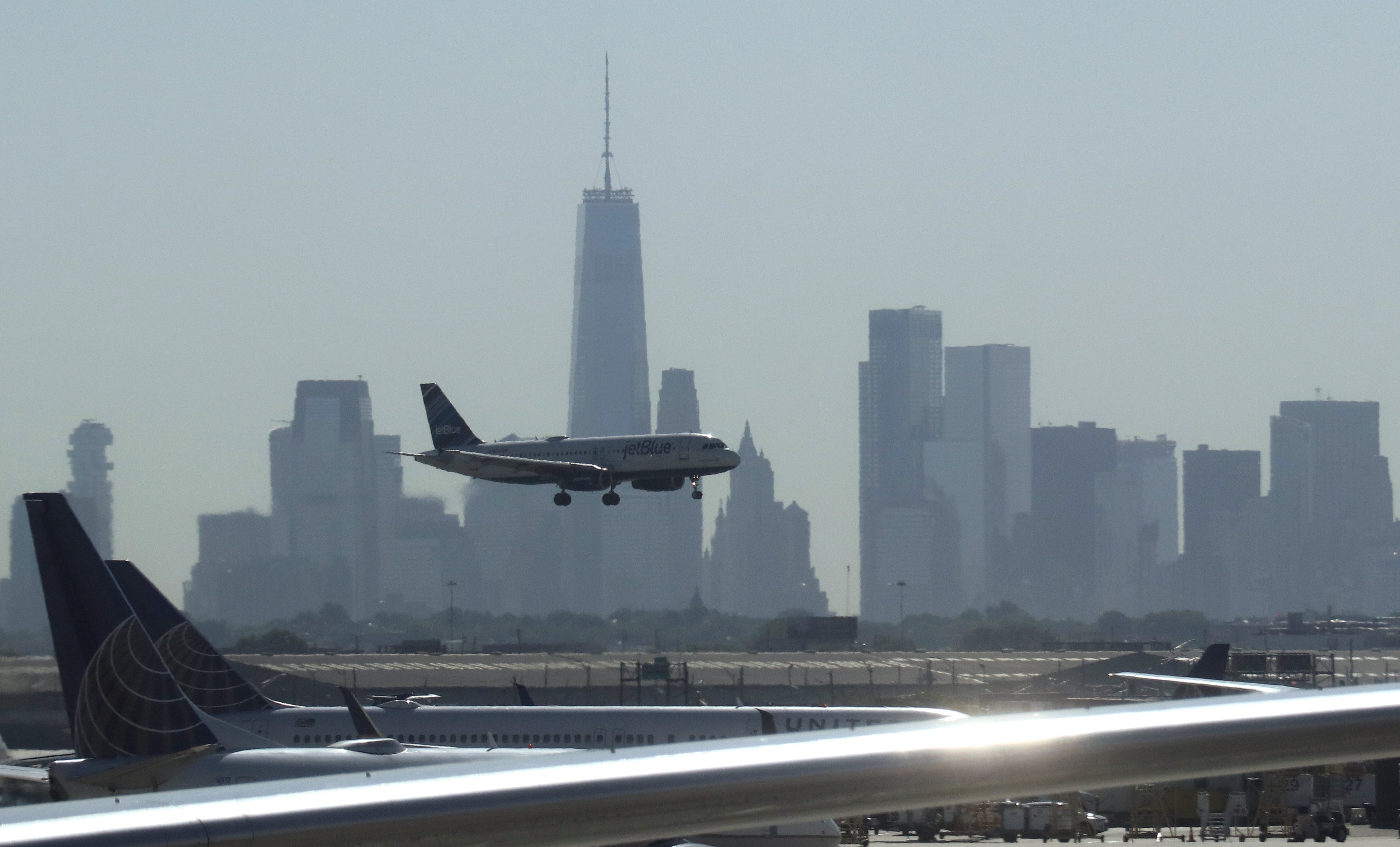 Airplanes at Newark Liberty Airport
