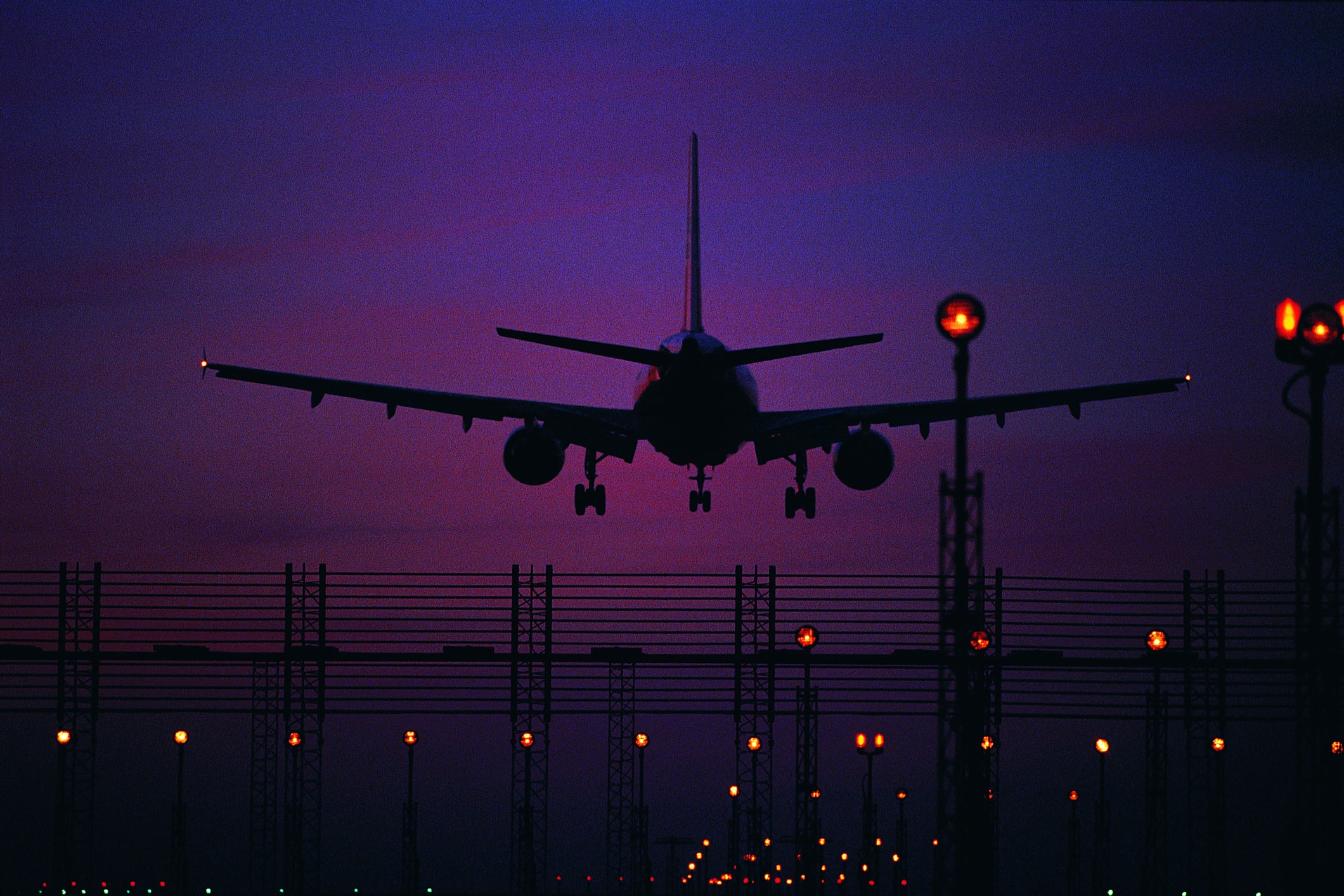 Ночной полет. Red Eye Flight. Plane at Night. Flight in the Night.