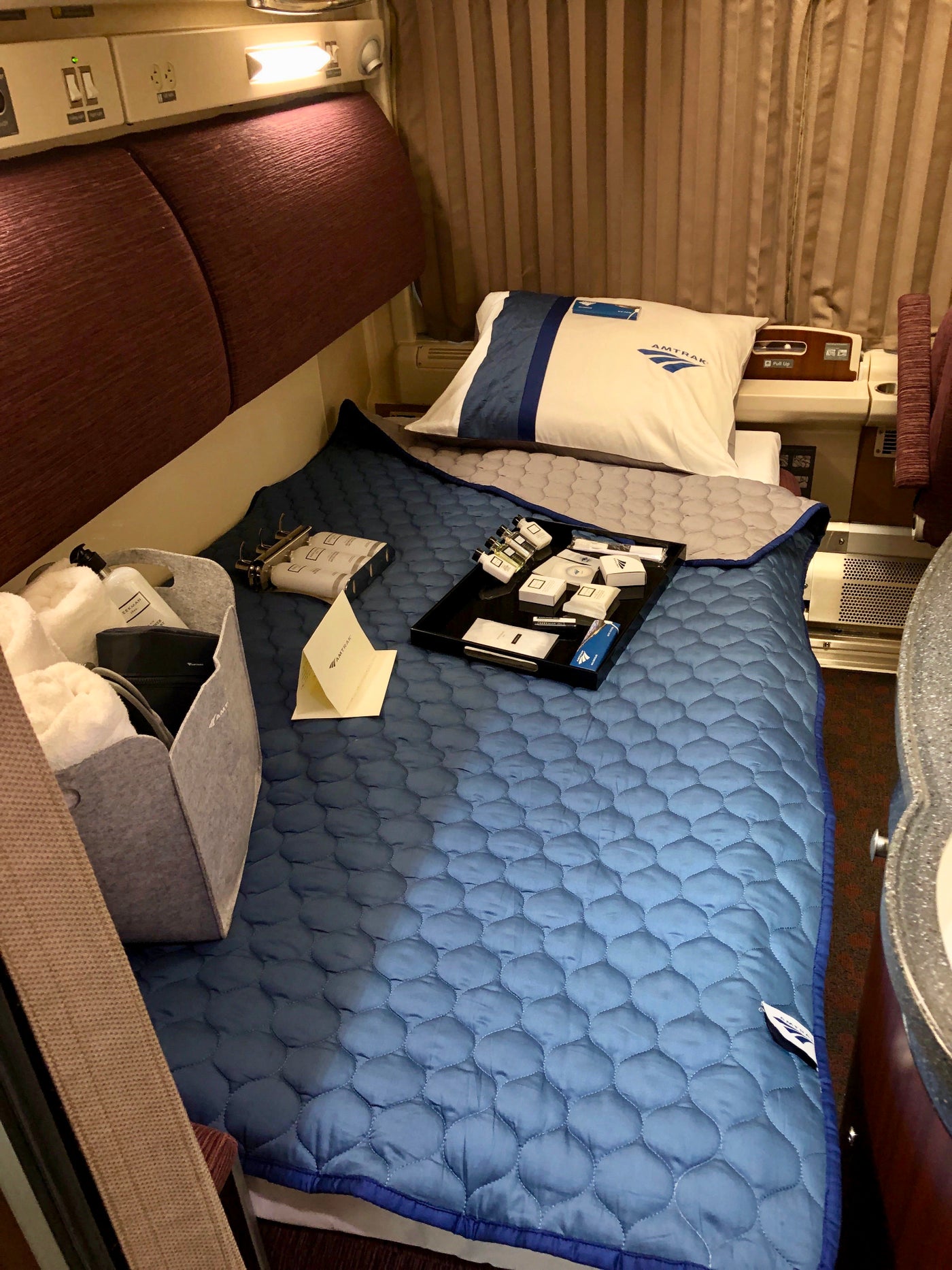 Amtrak updates longdistance carriages and food options for New York