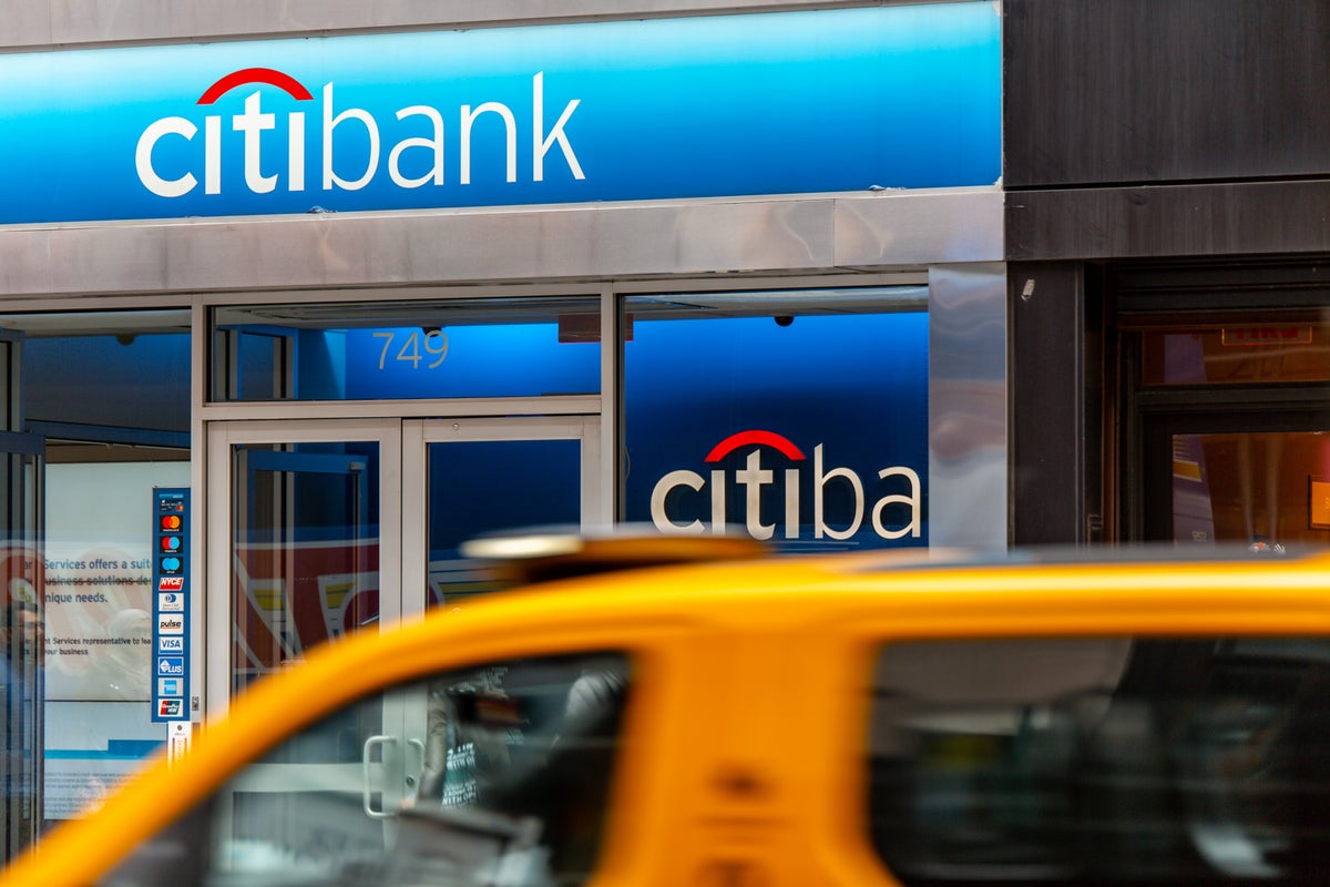 Here’s how fast each bank issues points and miles to your account The