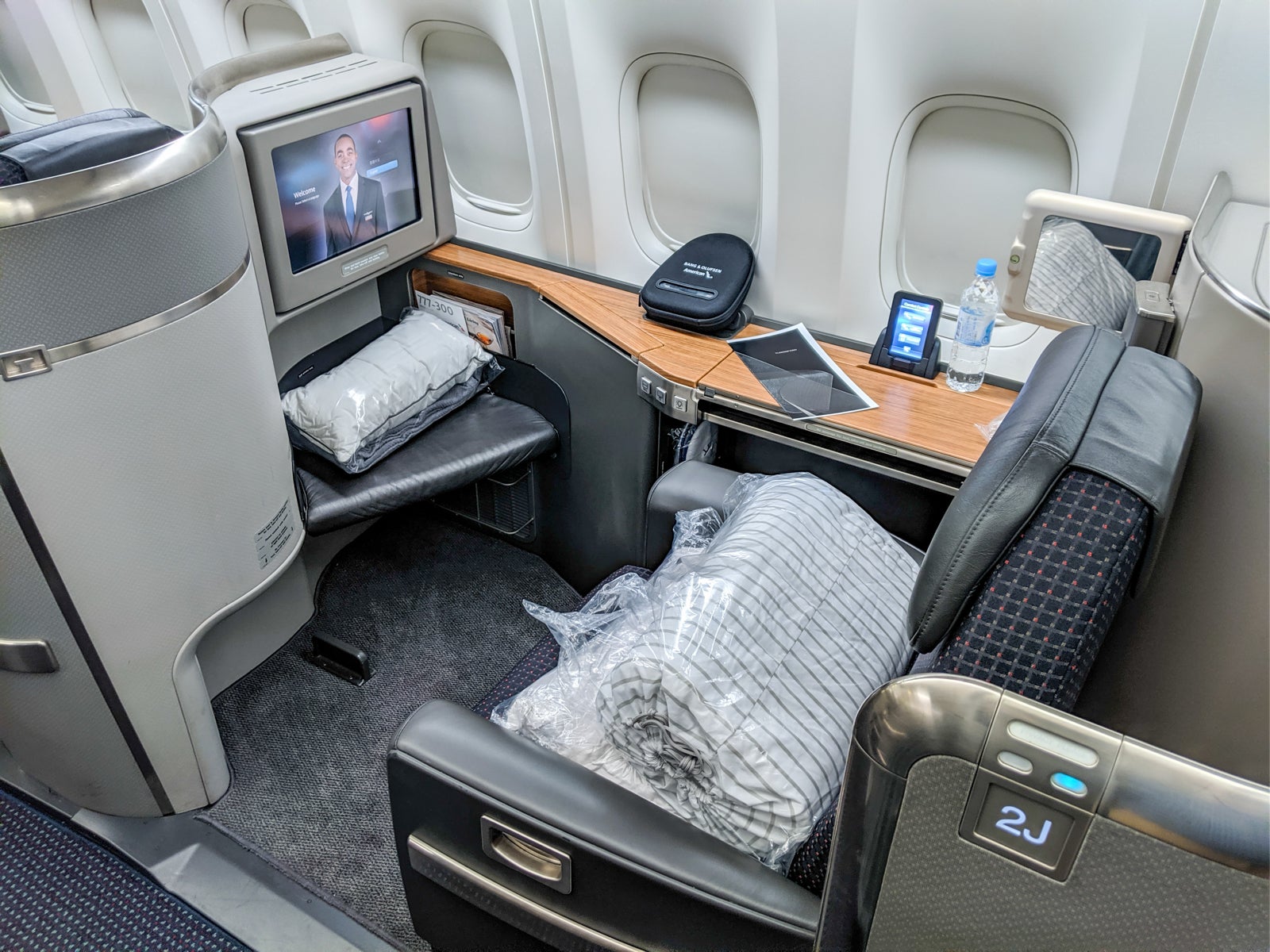 American Airlines Flagship First Class 777-300ER