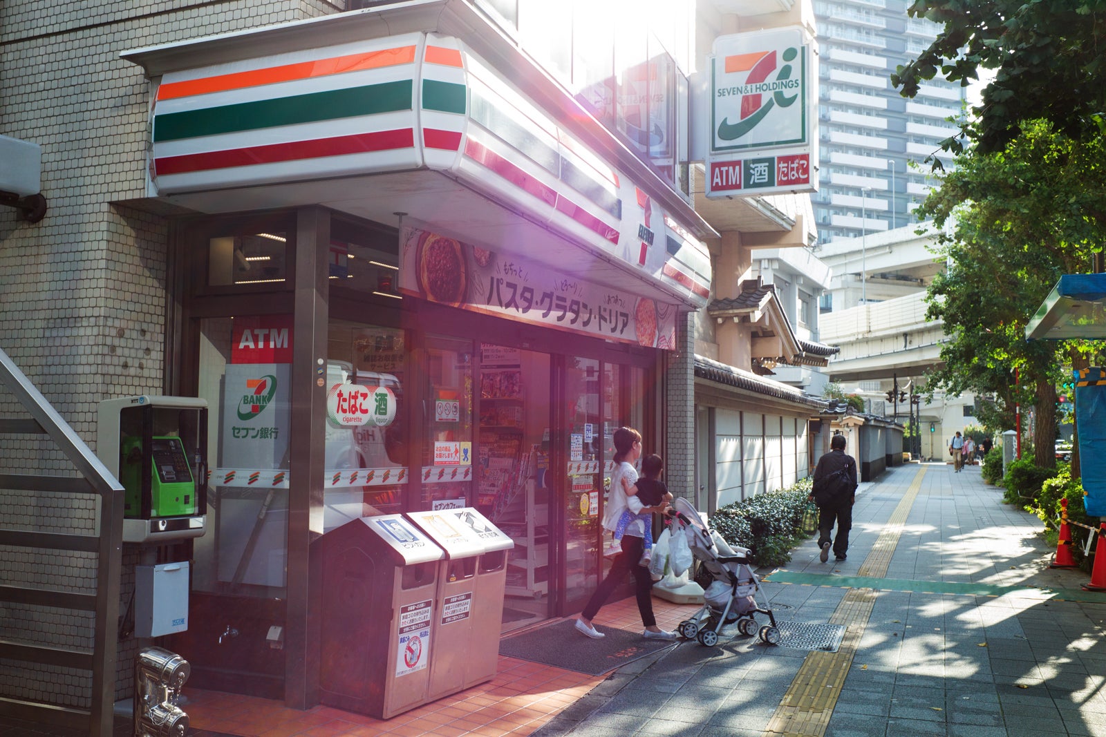 7-Eleven Convenience Stores Ahead Of Earnings Announcement