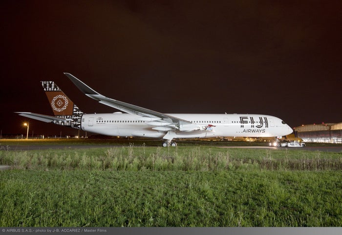 fiji airways checked baggage